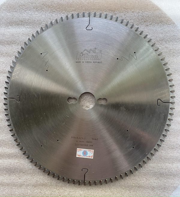 Lưỡi Cưa Hợp Kim PILANA 300x3.2/2.2x30 96WZ - Ảnh 2