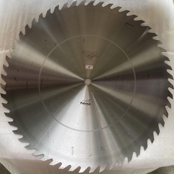 Lưỡi cưa đĩa cắt gỗ PILANA 700x3.0  56KV